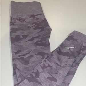 Grey camo workout leggings🤍